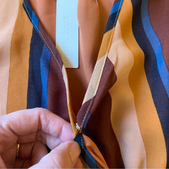 Olivaceous V-Neck Maxi Dress Large Striped Blue Brown Tie Waist Long outer Panel - Picture 4 of 13